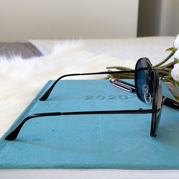 Aviator Sunglasses Black Lens w/ Black Frame - Picture 4 of 6